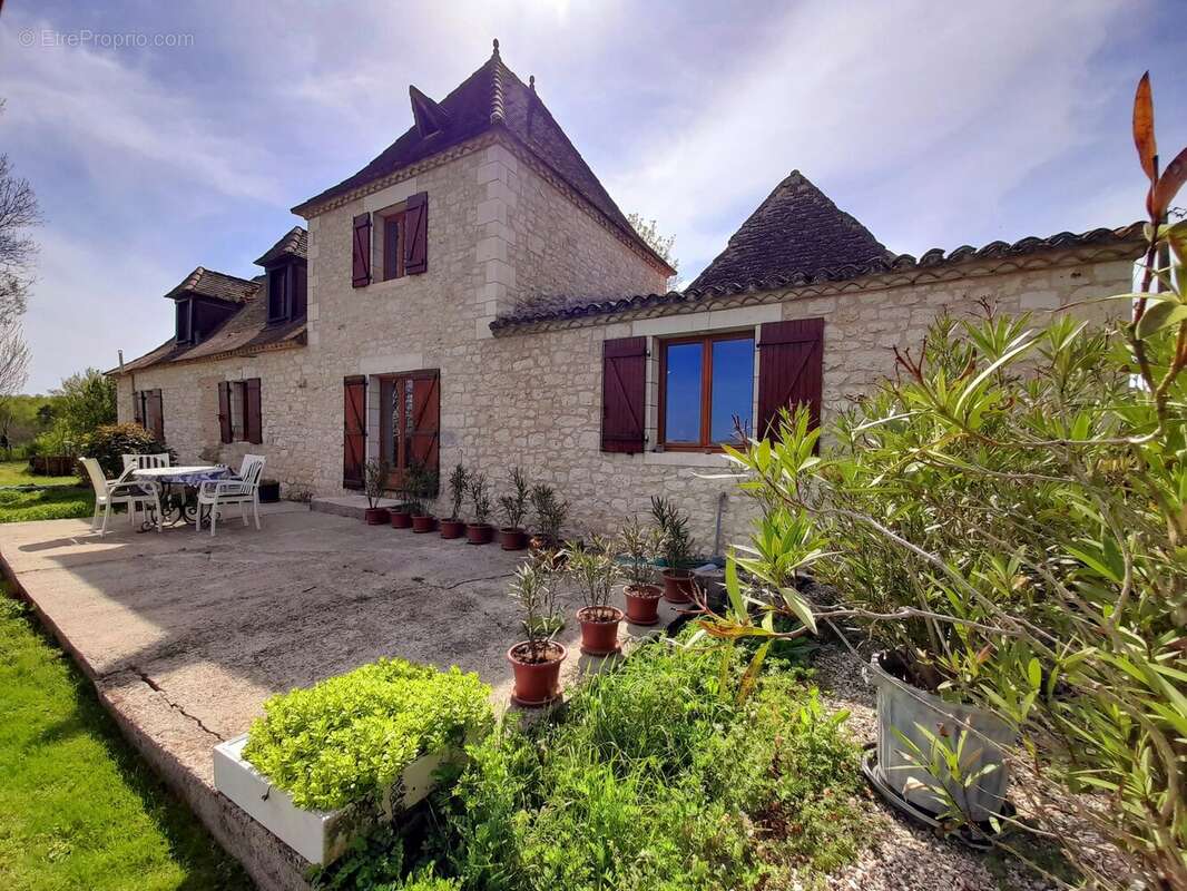 Maison à NAUSSANNES