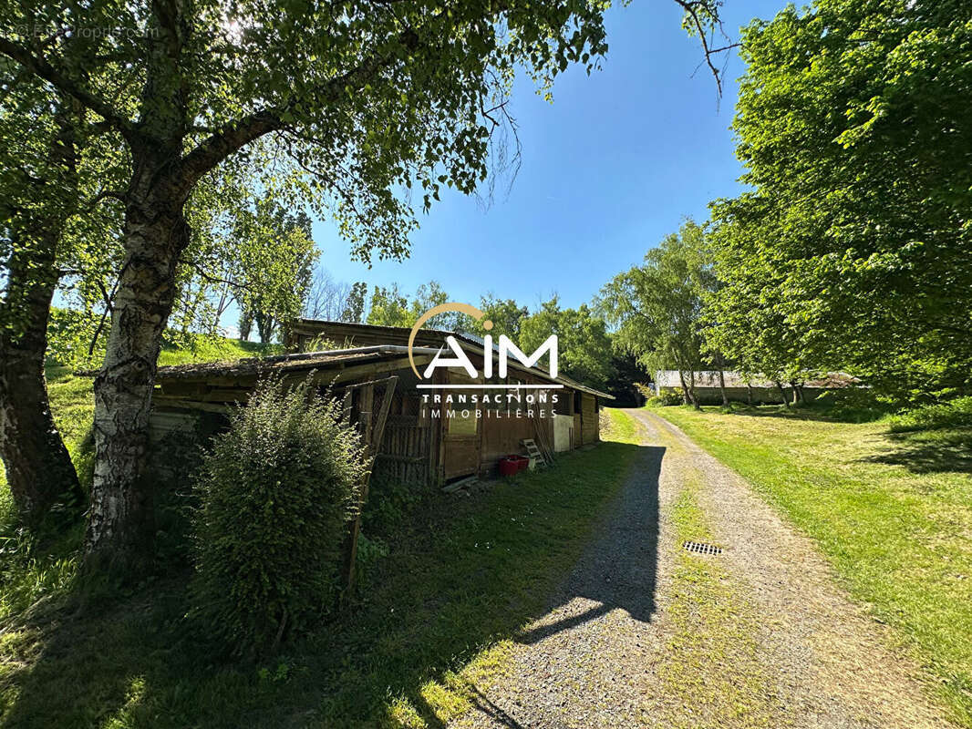 Maison à POCE-SUR-CISSE