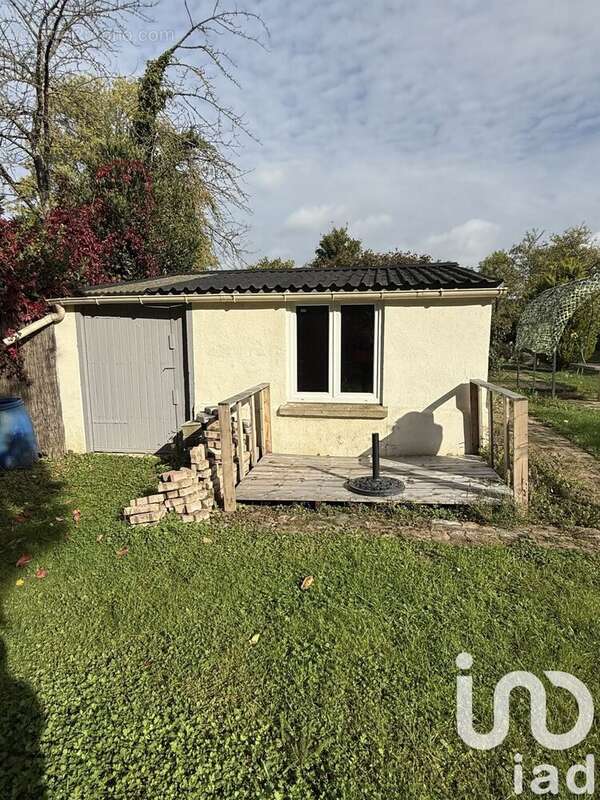 Photo 2 - Terrain à AY