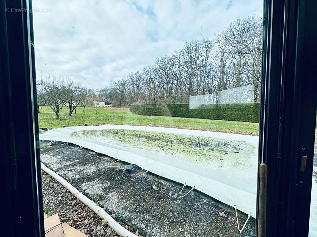 Maison avec dépendance, piscine et bois près de Villeréal - photo 13