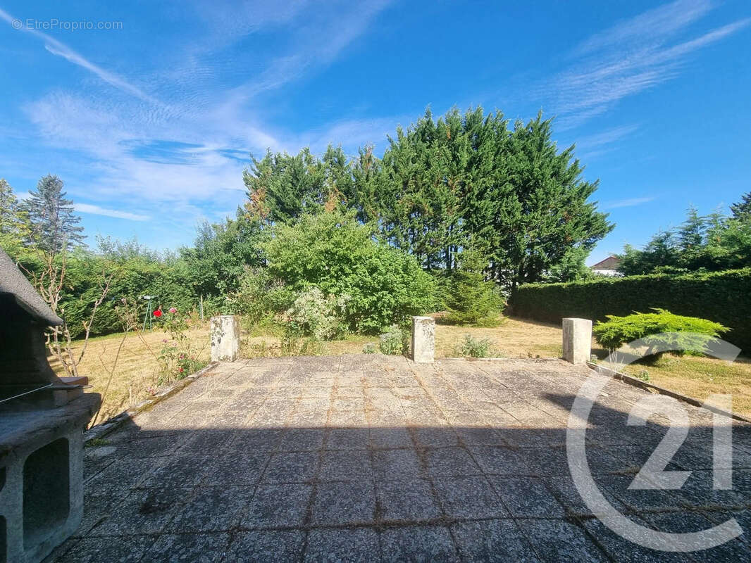 Maison 138 m² à La Chapelle-Naude  - photo 13