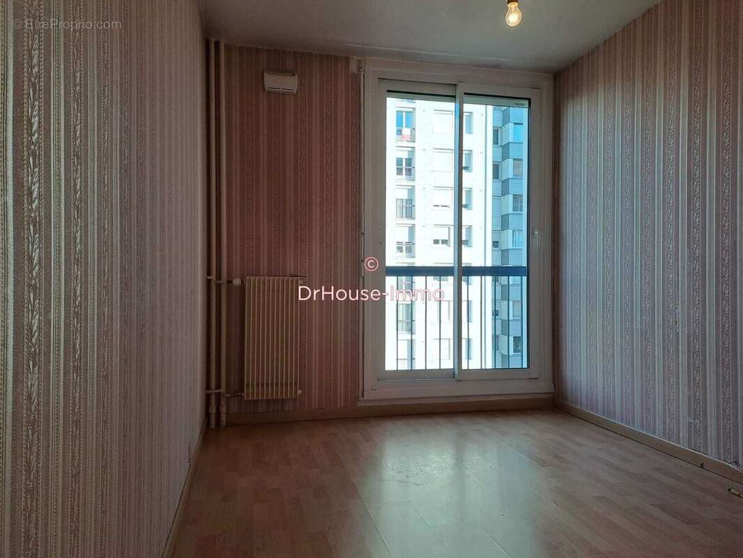 Appartement à SAINT-PIERRE-DES-CORPS