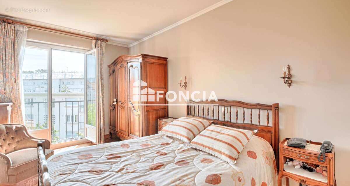 Appartement à MAISONS-ALFORT
