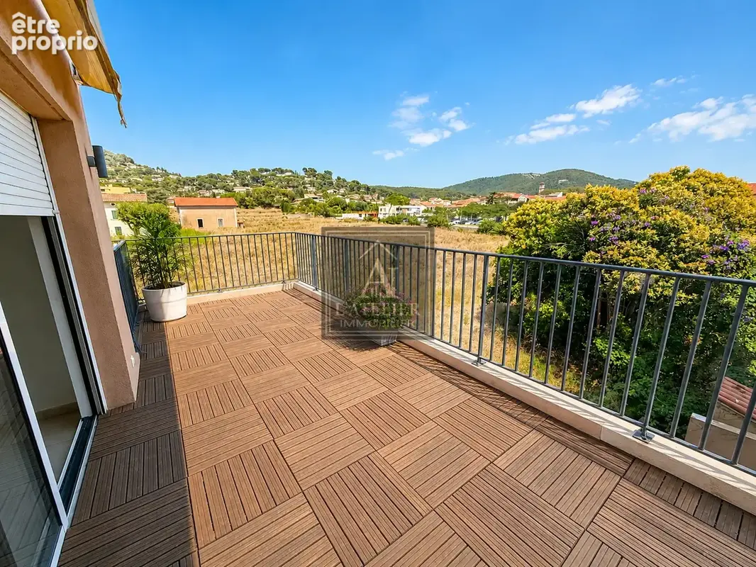 Appartement à CARQUEIRANNE