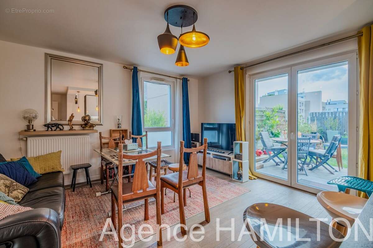 Nanterre université, T4 de 76 m2 avec 50 m2 de jardin/terrasse + parking - photo 2