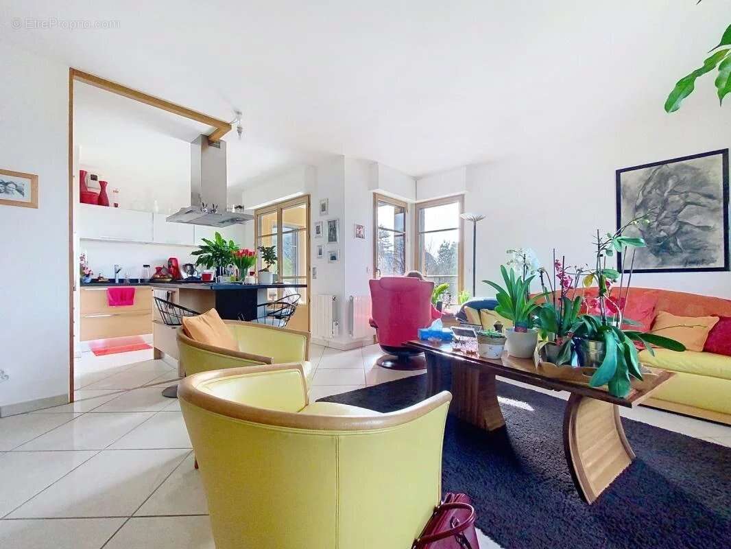Appartement à SAINT-DIDIER-AU-MONT-D'OR