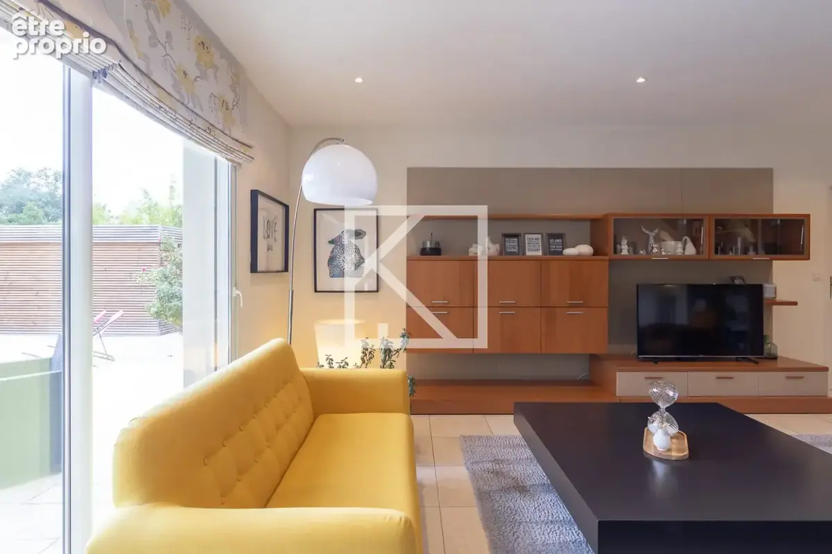 Maison 9 pièces 245 m² à vendre à Cholet (49300) - photo 3