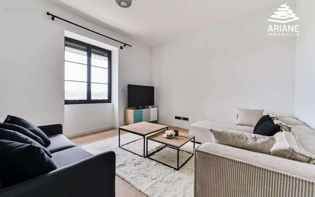 Appartement à VOURLES