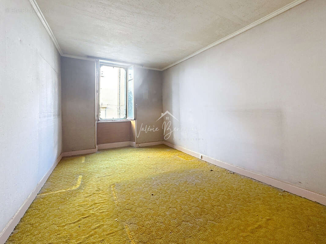 Appartement à SAINT-AFFRIQUE