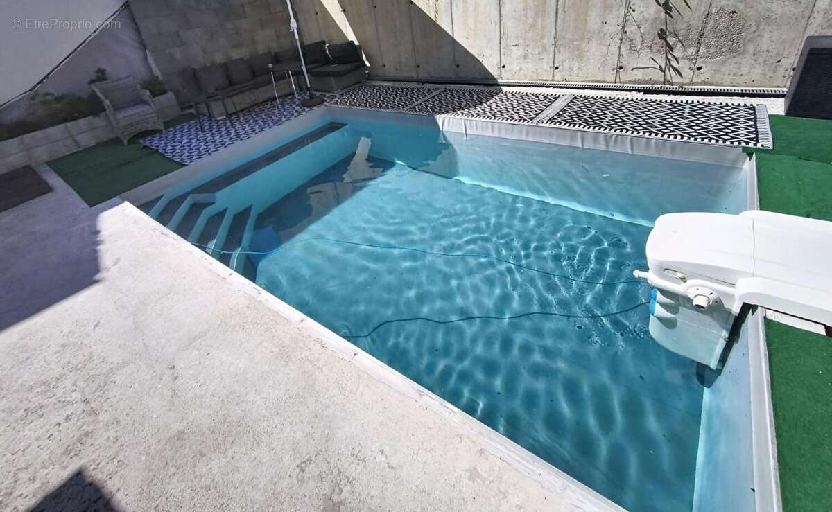 Photo 4 - Maison à SAINT-ETIENNE