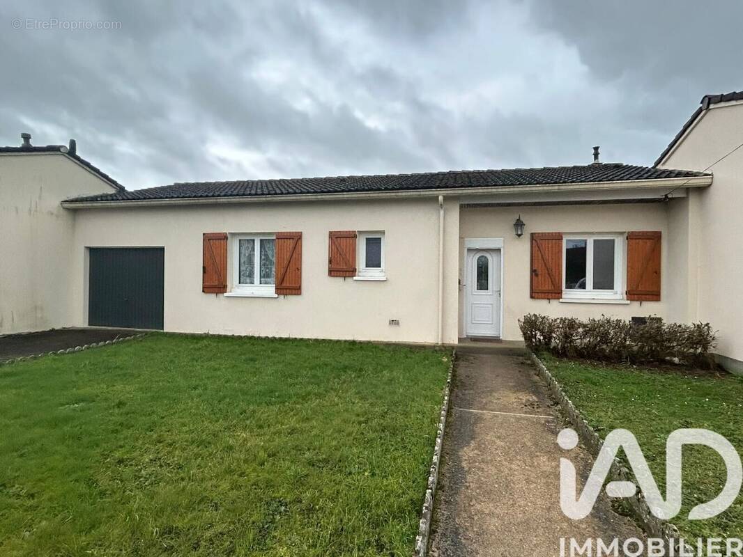 Photo 1 - Maison à AMILLY