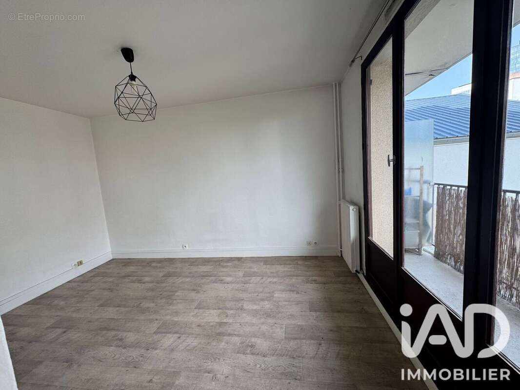 Photo 8 - Appartement à MONTREUIL