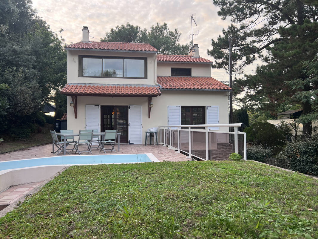 Maison à SAINT-MICHEL-CHEF-CHEF