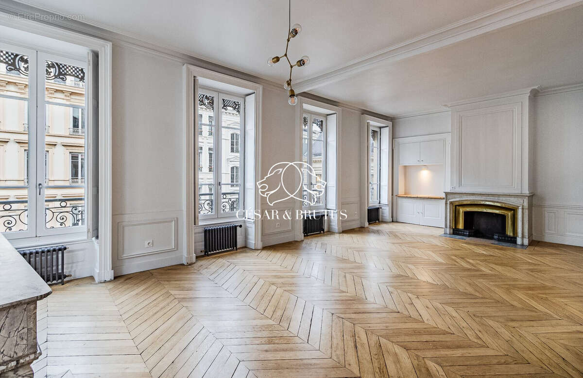 Appartement à LYON-2E