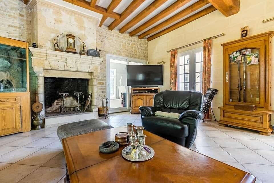 Maison à CREPY-EN-VALOIS