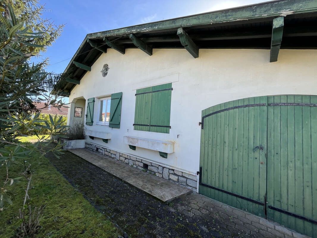 Maison 2 chambres avec jardin et fort potentiel à Saint-Vincent-de-Tyrosse - photo 10