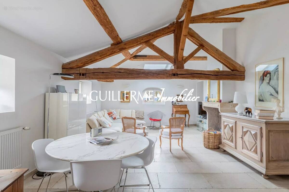 Appartement à DARDILLY