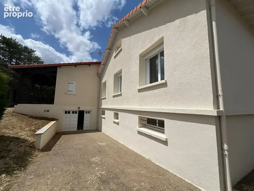 Maison 124 m² à Payre  - photo 2