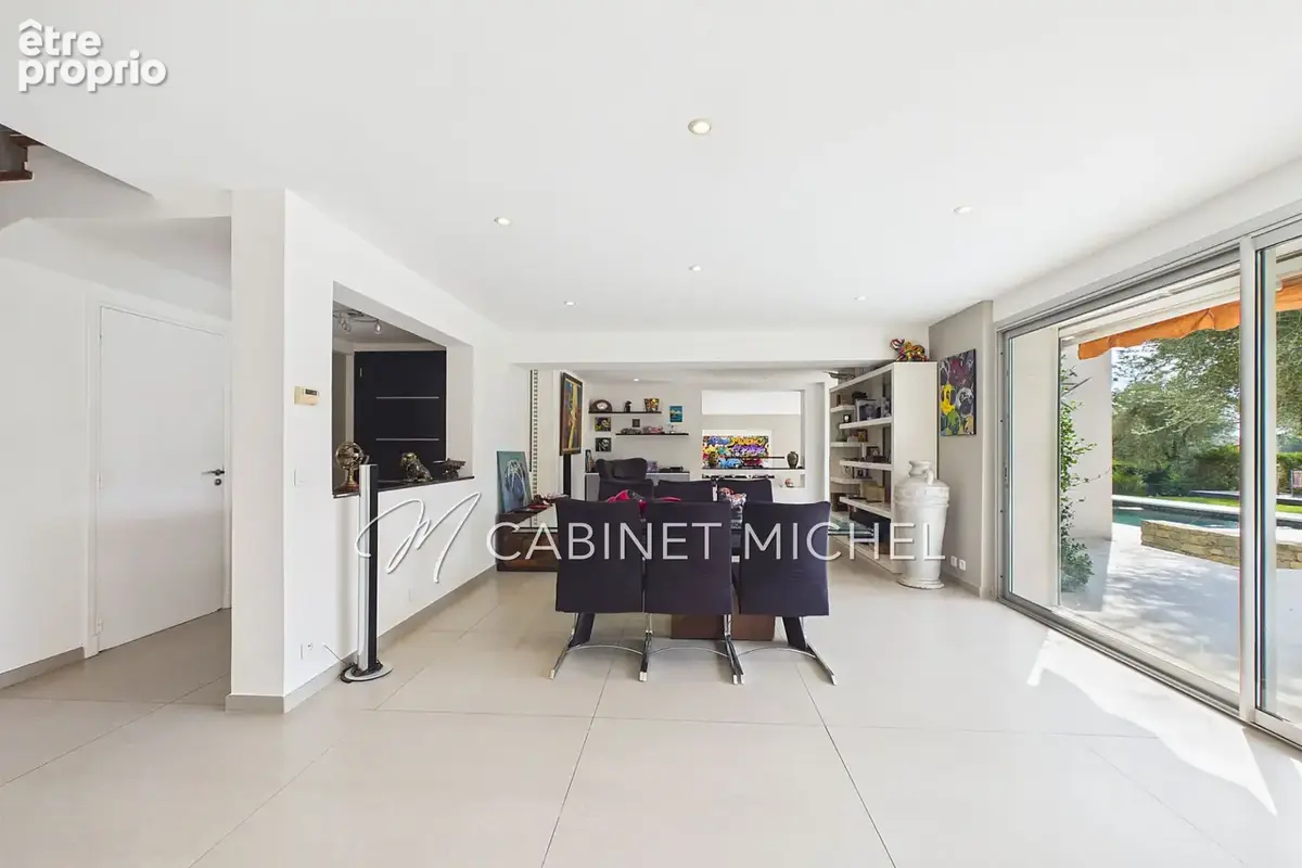 Maison 6 pièces 211 m² à vendre à Valbonne (06560) - photo 8