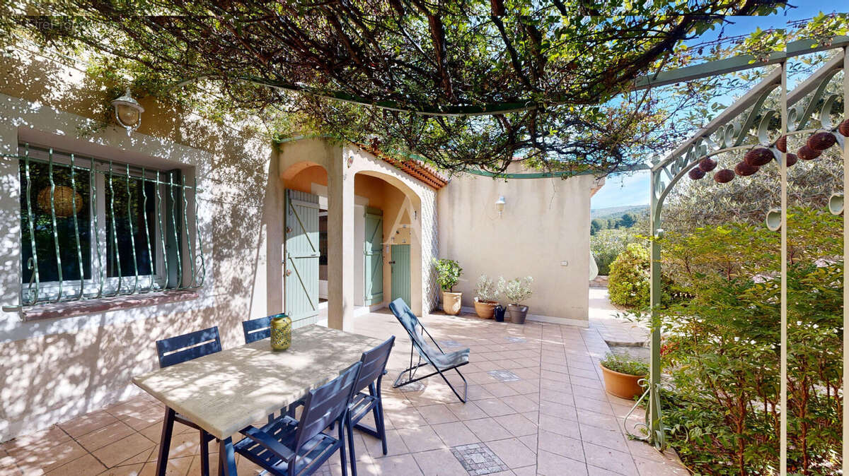 Maison à MARSEILLE-11E