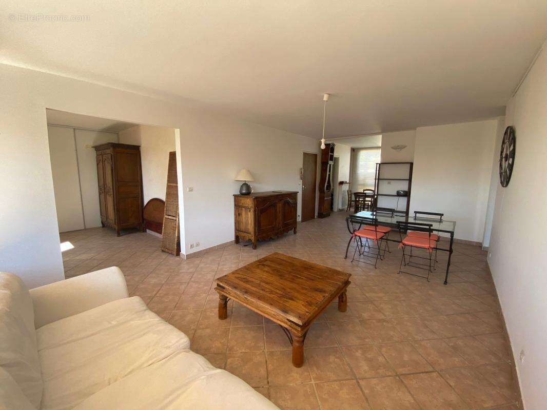 Appartement à NIMES
