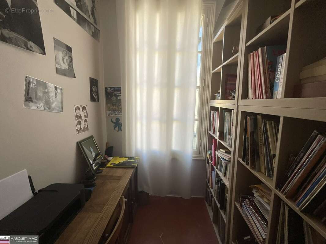 Le charme intemporel d'une Maison de Maitre T6 offrant 176 m² donnant sur patio intimiste avec piscine, nichée au coeur de Corne - photo 22
