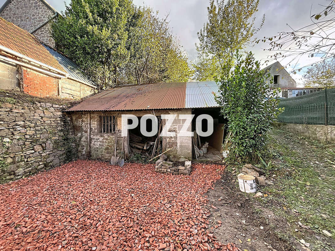 Maison à TESSY-SUR-VIRE