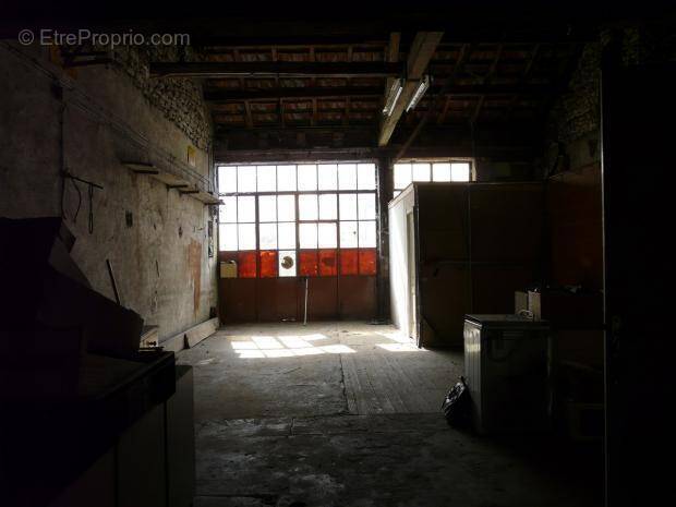 Maison à CASTELNAU-MONTRATIER