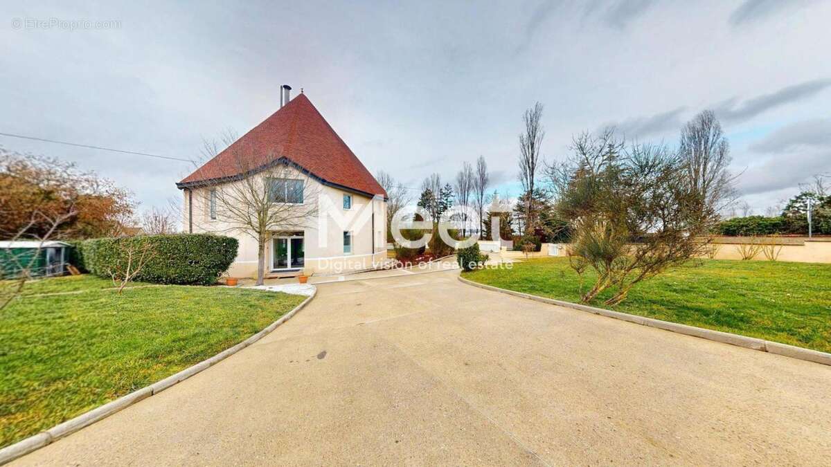 Maison à VENOY
