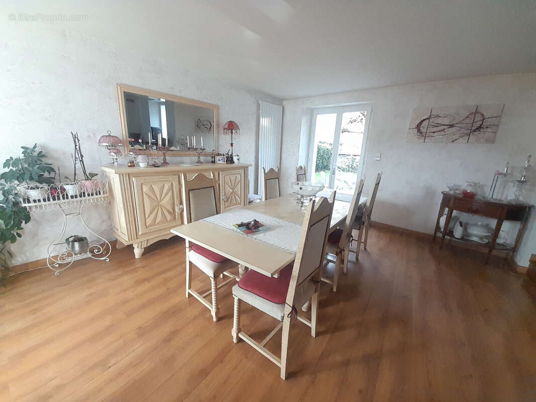 Maison à SAINT-PE-DE-BIGORRE