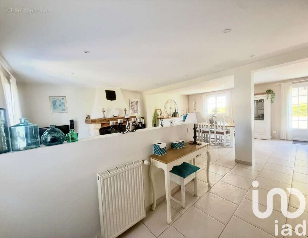 Photo 2 - Maison à MORTCERF