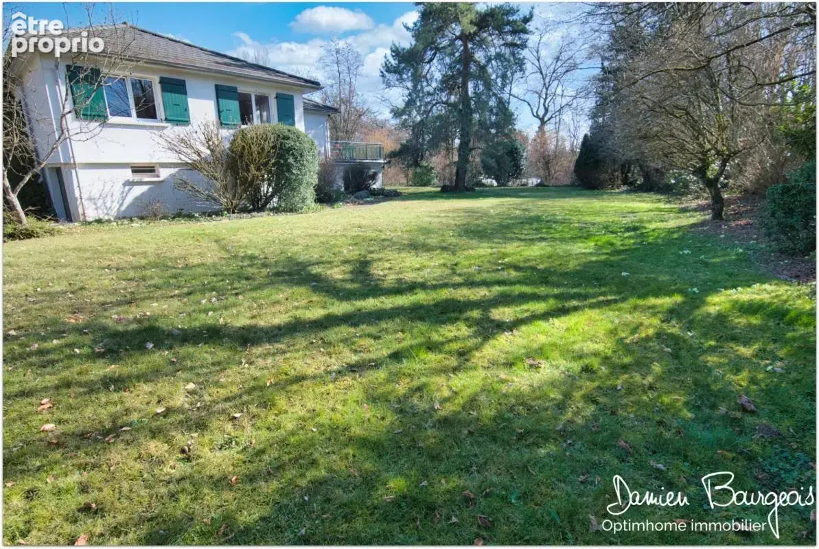Propriété de caractère sur parcelle arborée de 2006 m² – Saint-Genis-Pouilly - photo 17
