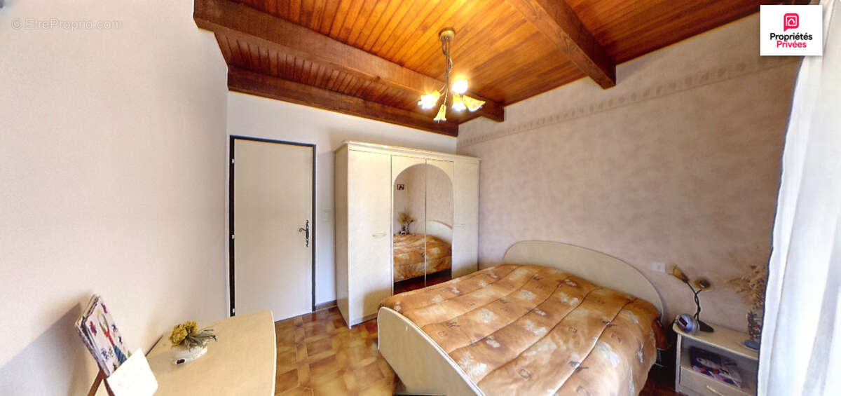 Maison à ESPARRON-DE-VERDON