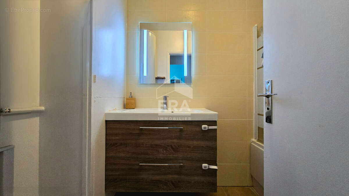 Appartement 79m² à martigues - photo 7