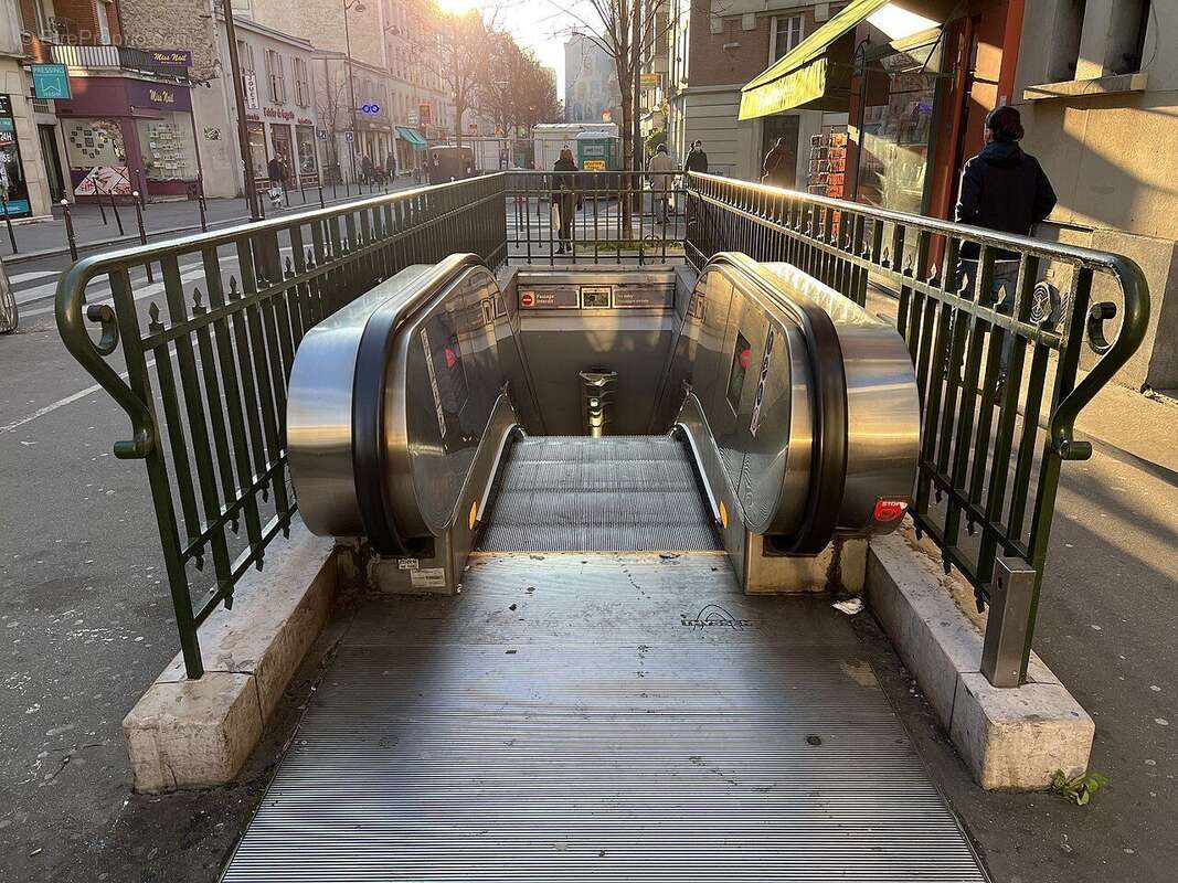 Appartement à PARIS-14E