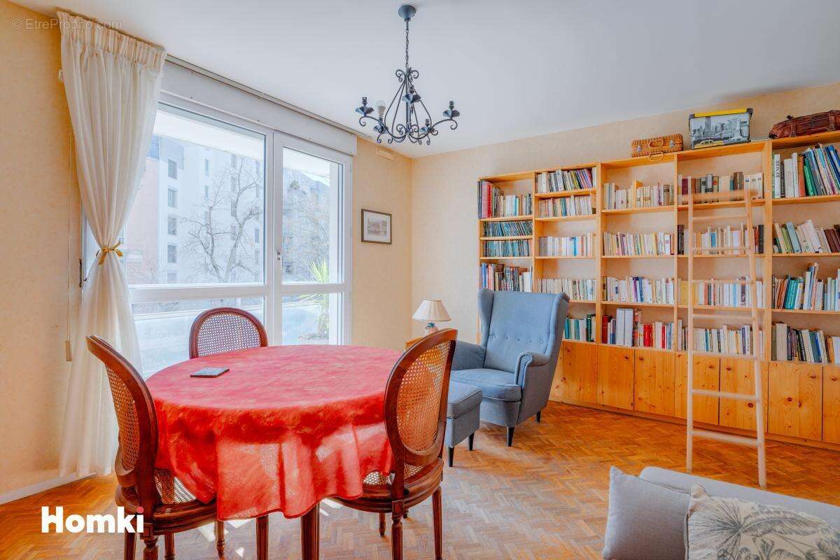 Appartement à VILLEURBANNE
