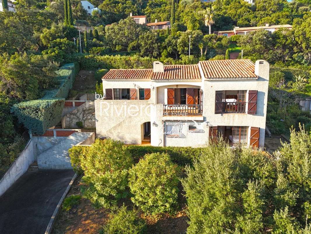 Maison à CAVALAIRE-SUR-MER