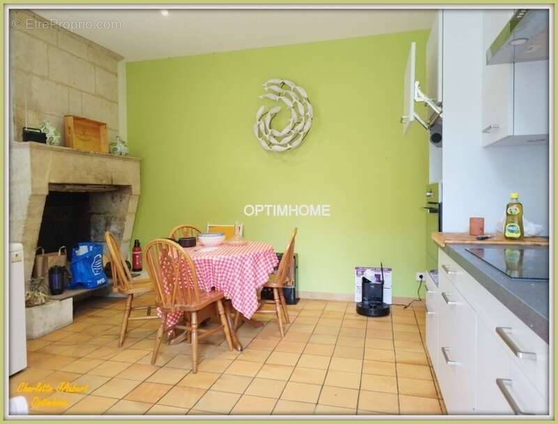 Maison à SAINT-AULAYE