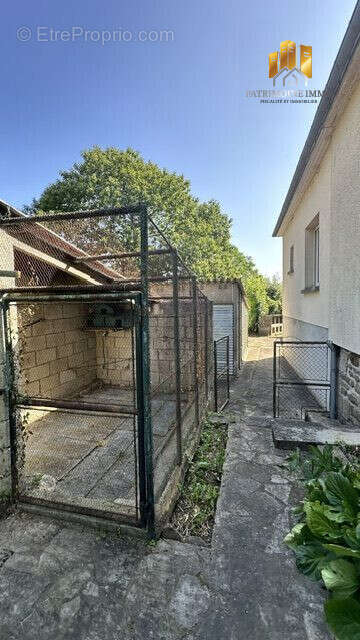 Maison 130 m² à Ciral  - photo 5