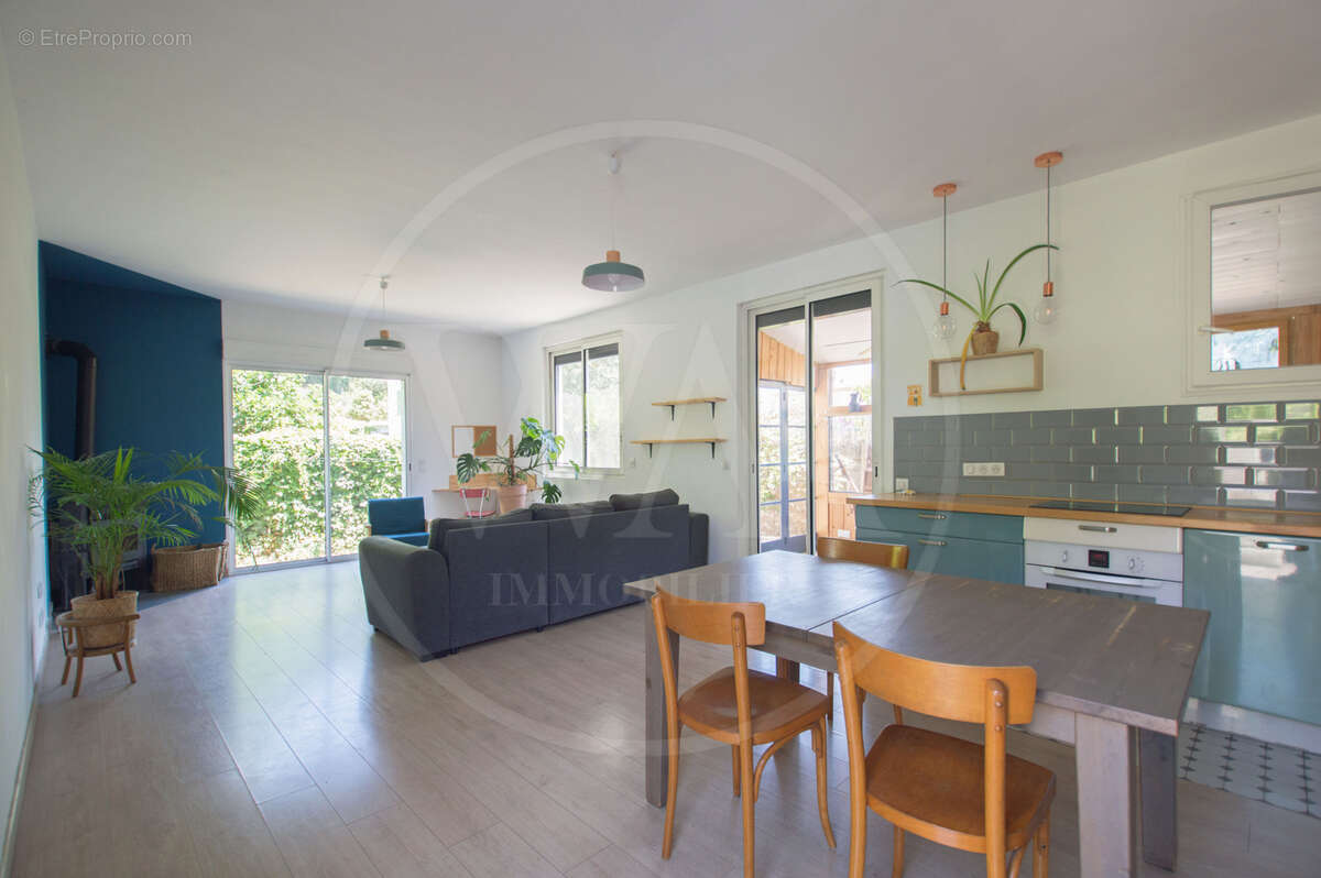 Maison à CAGNES-SUR-MER