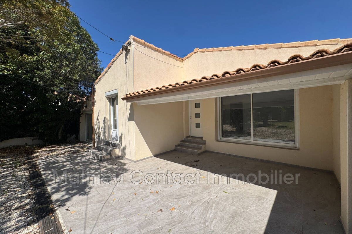 Maison à BOUILLARGUES