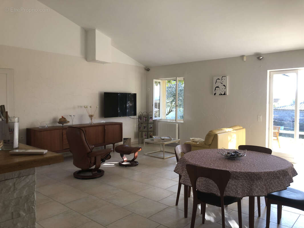 Maison à PERTUIS