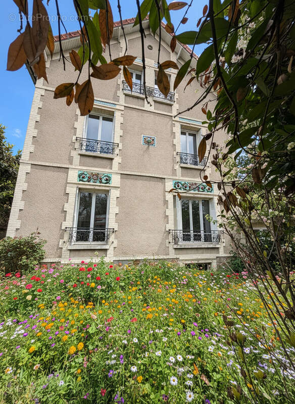 Maison à HOUILLES