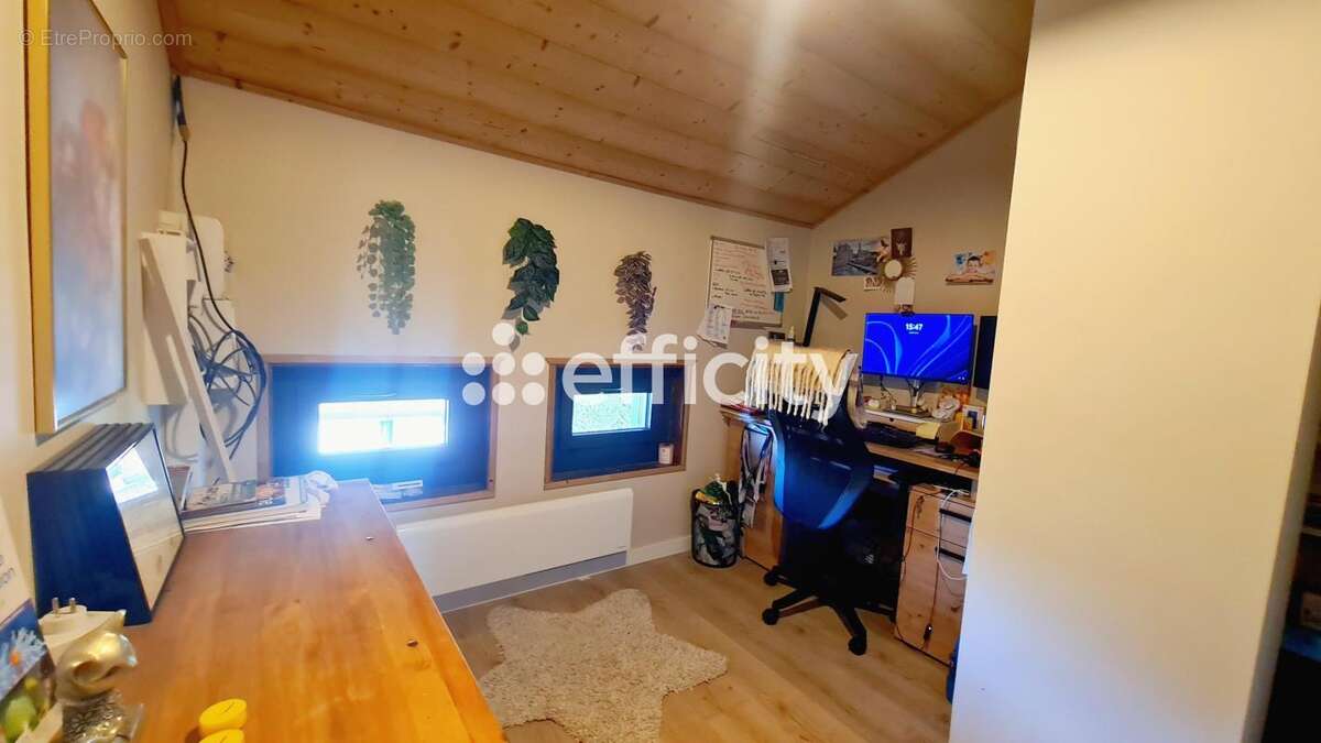 Maison à SAINT-PAUL-EN-CHABLAIS