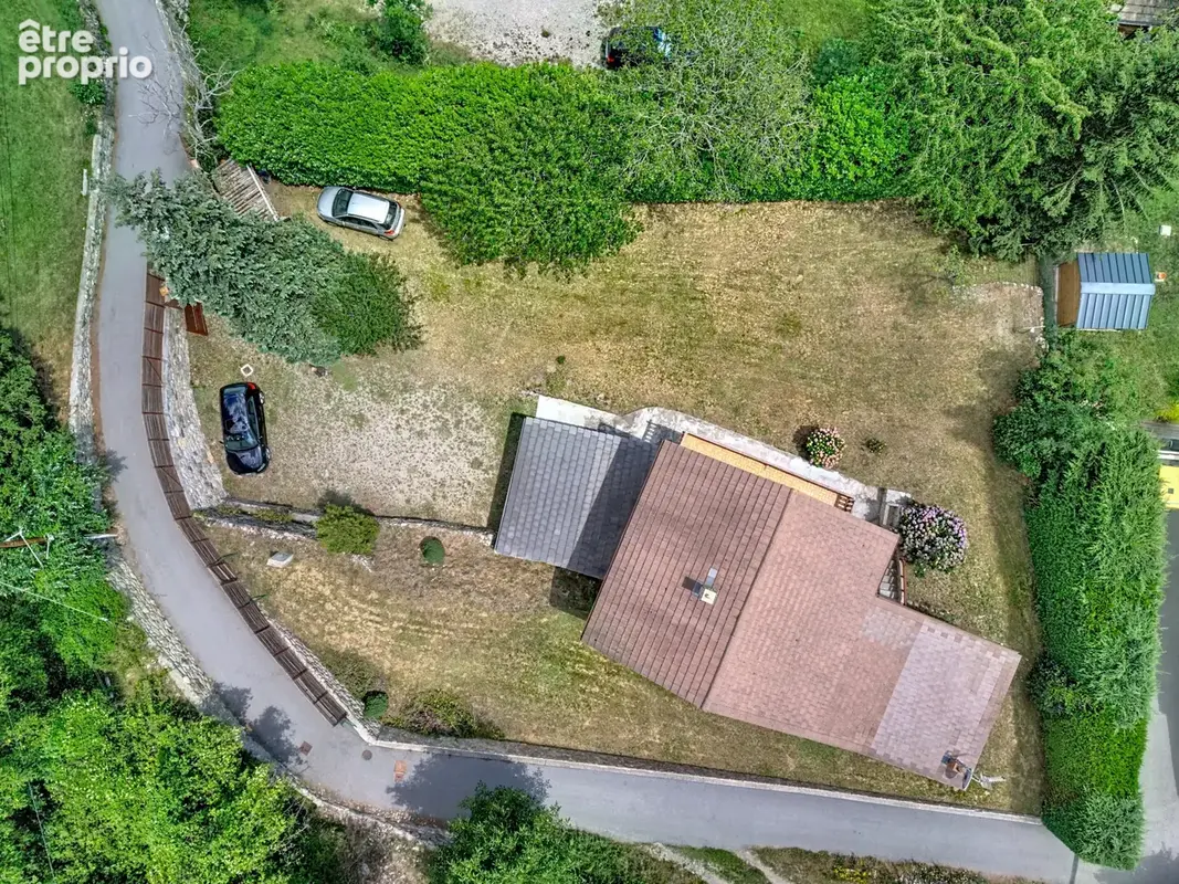 Saint-Martin-Vésubie — Chalet avec appartement indépendant et terrain de 1 054 m2 - photo 18