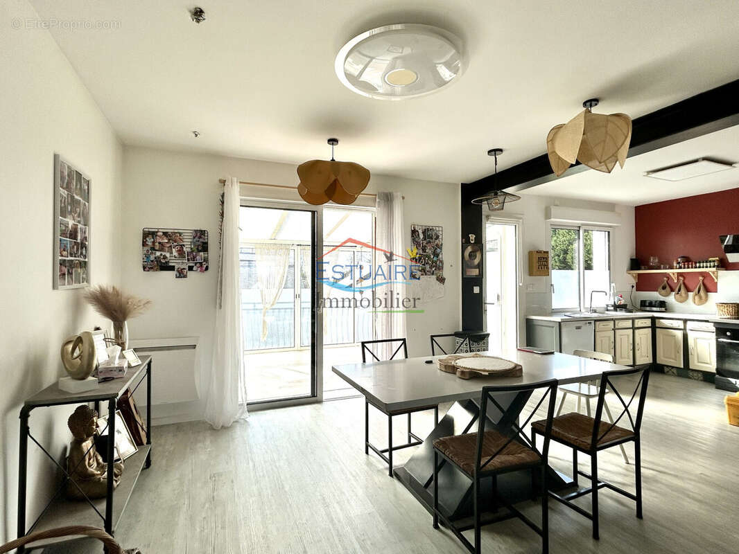 Maison 220 m² à Cordemais  - photo 4