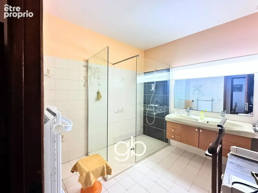 Vente maison murviel-lès-montpellier - 186 m2 - 5 chambres - garage - atelier - parking privé - photo 10