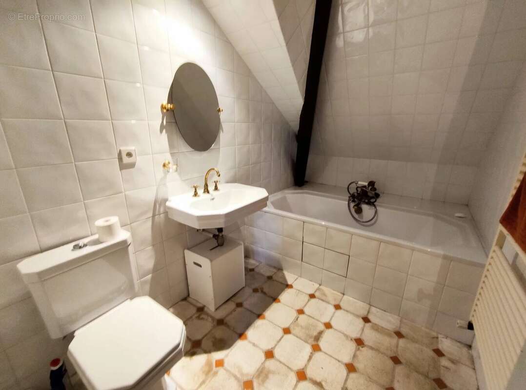 Appartement en duplex dans un château historique - photo 8