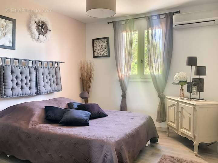 Maison à ESPONDEILHAN