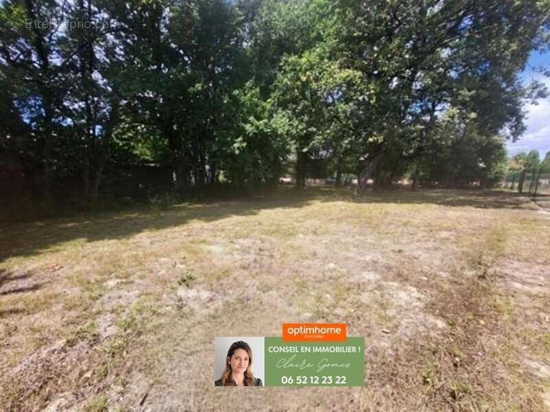 Terrain à L&#039;ISLE-JOURDAIN